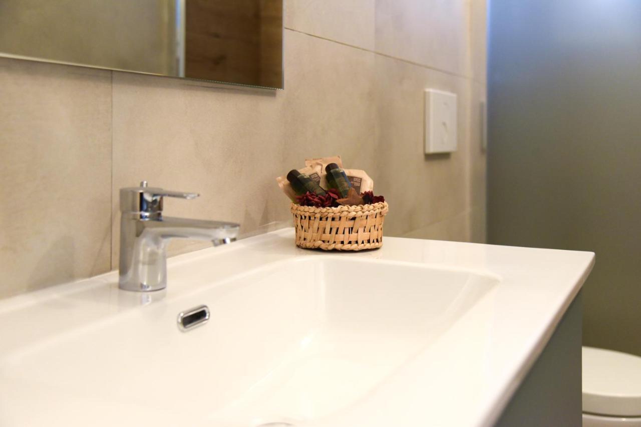 Serenity Apulian Rooms Trepuzzi Екстериор снимка